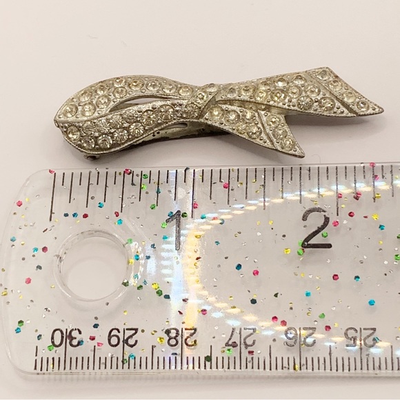 Vintage/antique clear rhinestone art deco bow dress clip 1930s? - Picture 7 of 10